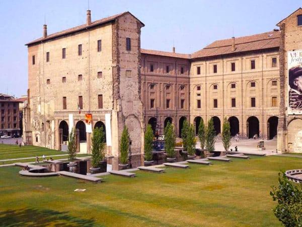 Appartamento Violet - Parma Luaran gambar